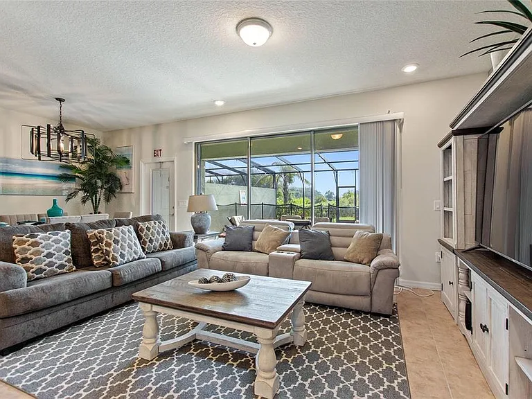 4607 Terrasonesta Dr — Photo 23