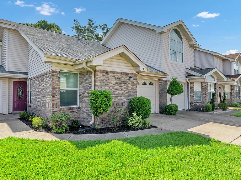4 Falcon Ridge Ln — Photo 49