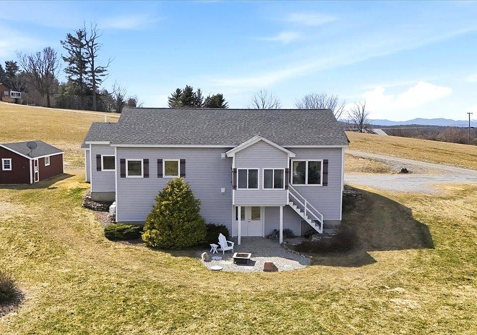 1st image of 64 Bristol Road