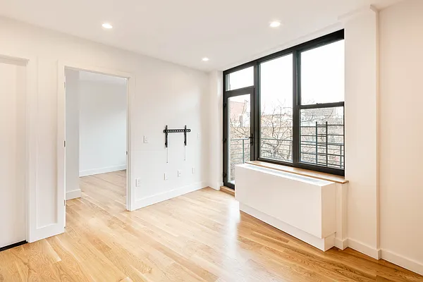 Rented by Pielet Brothers Management LLC | media 12