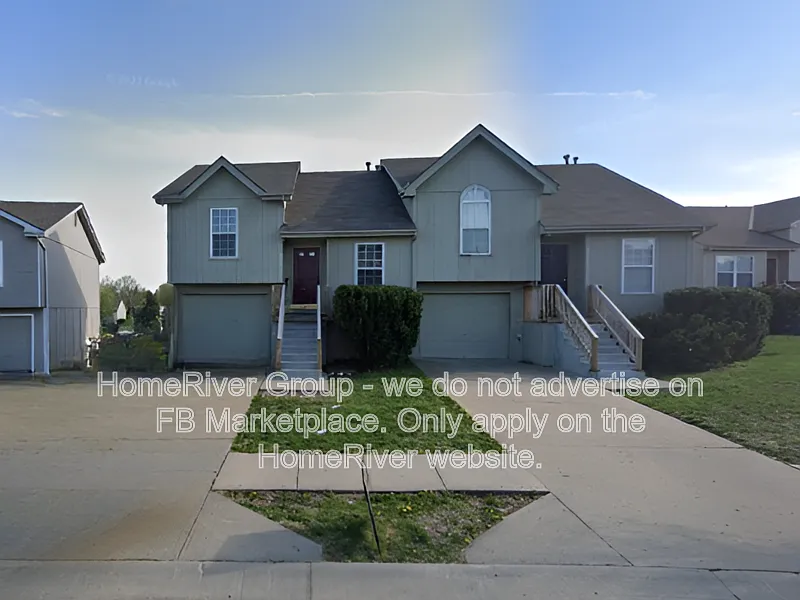 3 bed, 2.0 bath, 900 sqft, $1,595 — Photo 1