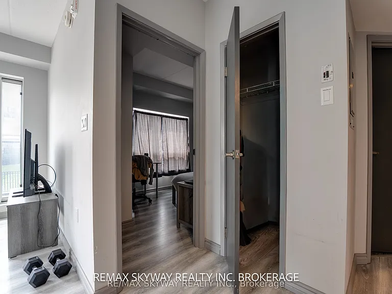 275 Larch St #H203 — Photo 14