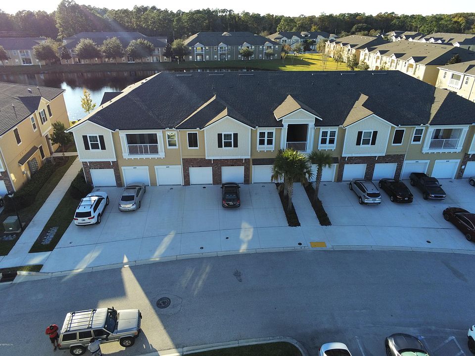 1st image of 1420 Golden Lake Loop