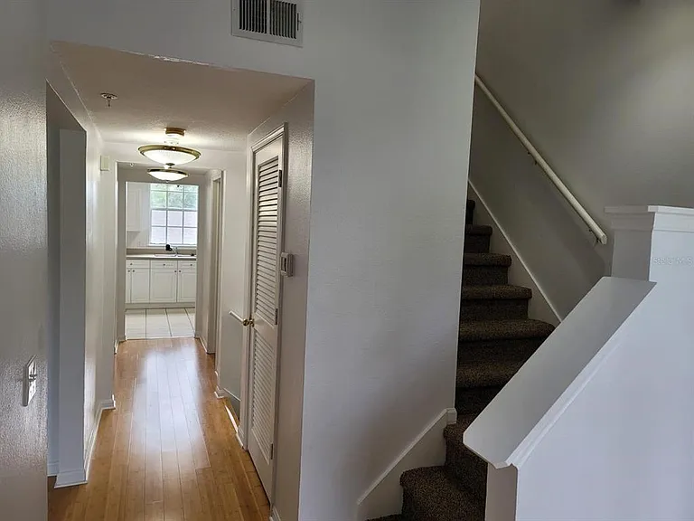 265 Goldenrain Dr #265 — Photo 7