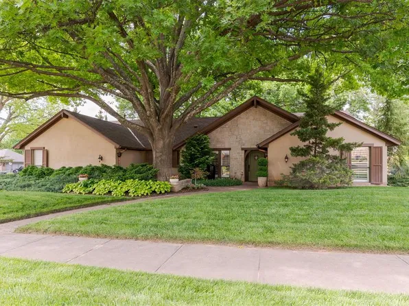 2616 Lynnwood Cir, Norman, OK 73072