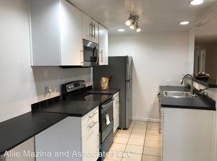 2043-2045 W 42nd St, Cleveland, OH