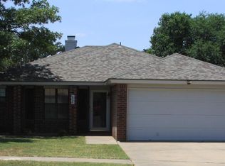 303 N Elkhart Ave, Lubbock, TX 79416