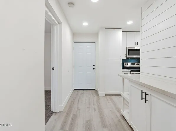 3313 N 68th St Unit 127, Scottsdale, AZ 85251