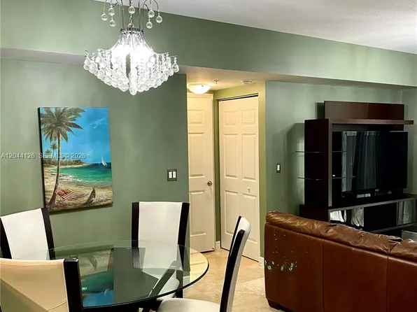 1745 E Hallandale Beach Blvd, Hallandale, FL