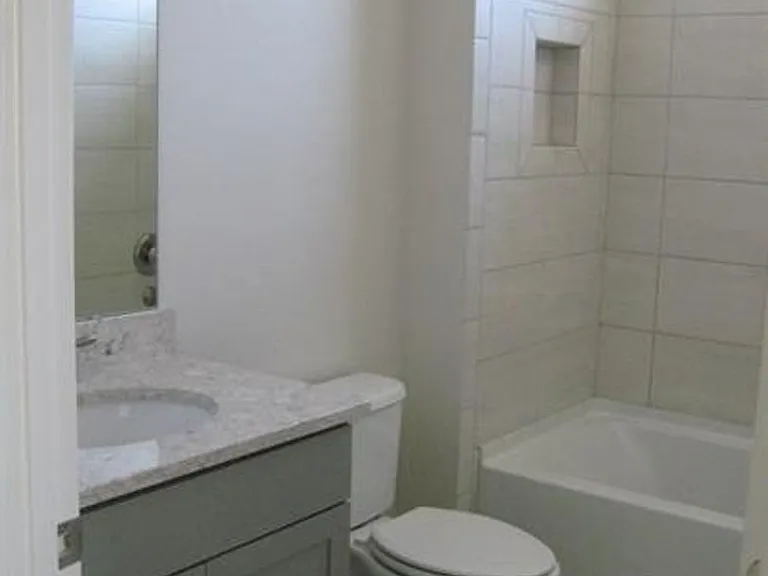 144 Coral Reef Way — Photo 13