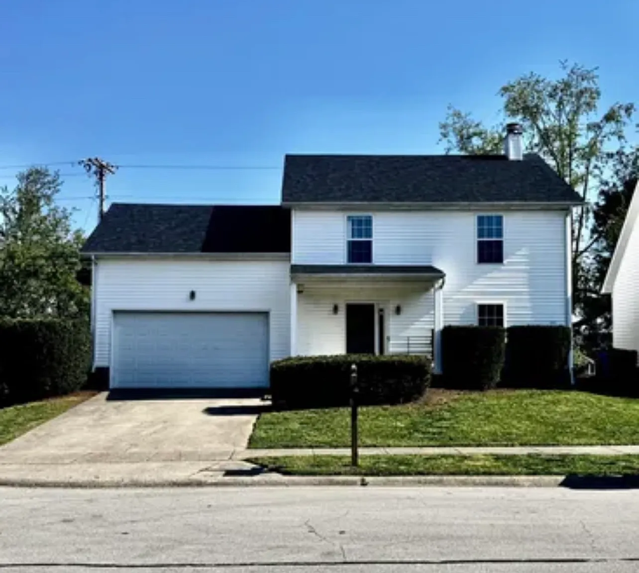 4 bed, 2000 sqft, $2,500 — Photo 1