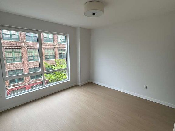 3rd image of 74 Webster St #6D