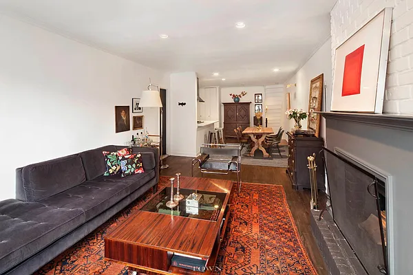 Sold by Town Residential | media 10