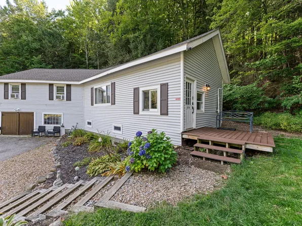 374 S Main Street, Bristol, NH 03222