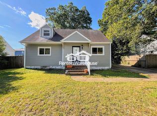 1341 Boxwood Cir, Norfolk, VA 23518