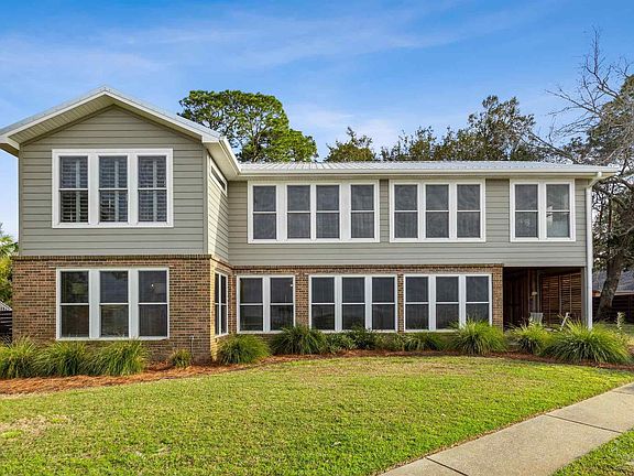 3rd image of 5636 E Bay Blvd