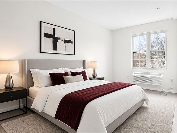 5th image of 506 Van Nest Ave #3