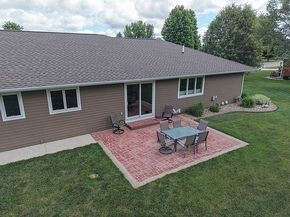 4th image of 1305 Nash St