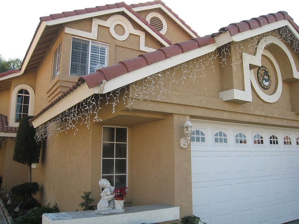 COMPLIMENTS OF PARK PLACE REAL ESTATE