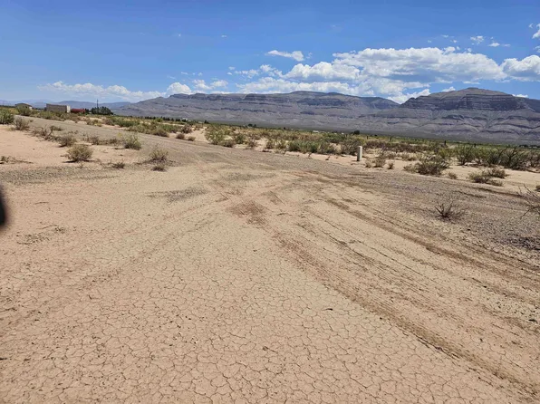 67 La Sala Redondo, Alamogordo, NM 88310