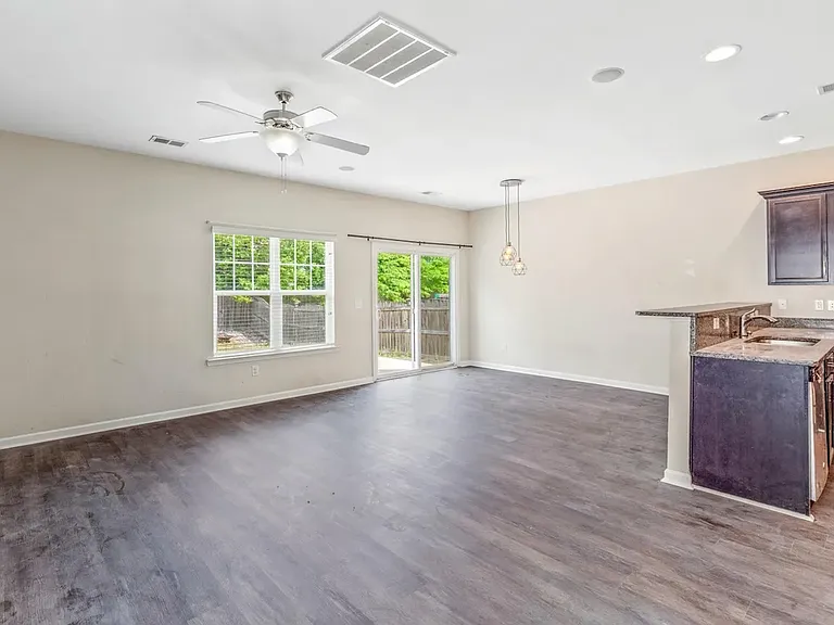332 Quiet Grove Dr — Photo 22