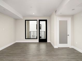 5551 Bonner Ave #J203, North Hollywood, CA 91601