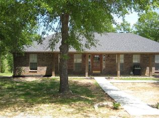 84 Clyde Loftin Rd, Sumrall, MS 39482
