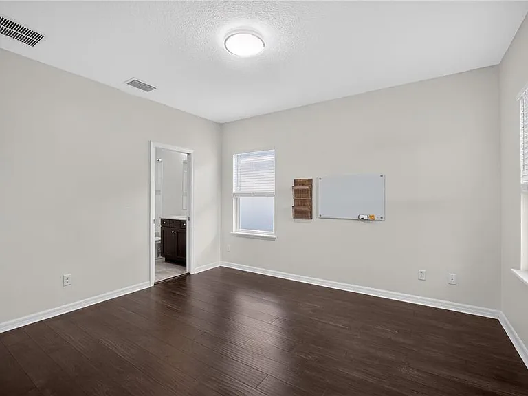 8016 Marbella Creek Ave — Photo 22