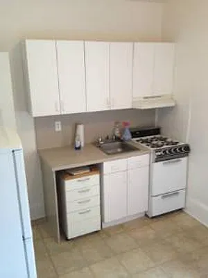 Rented by Sovereign Associates | media 16