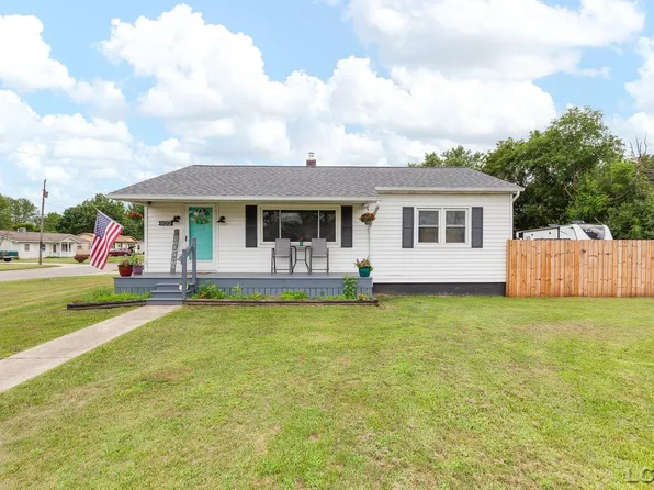 1100 Sunset Dr, Tecumseh, MI 49286