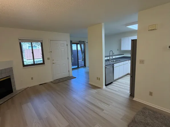 18294 W 58th Pl APT 14, Golden, CO 80403