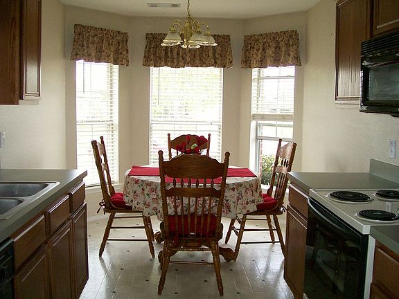 3rd image of 236 Lake Wichita Dr