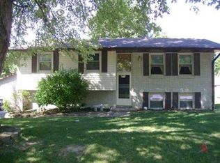 2270 Crestview Dr, Martinsville, IN 46151