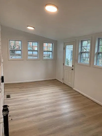 3 bed, 1.5 bath, 1668 sqft, $1,600 — Photo 2