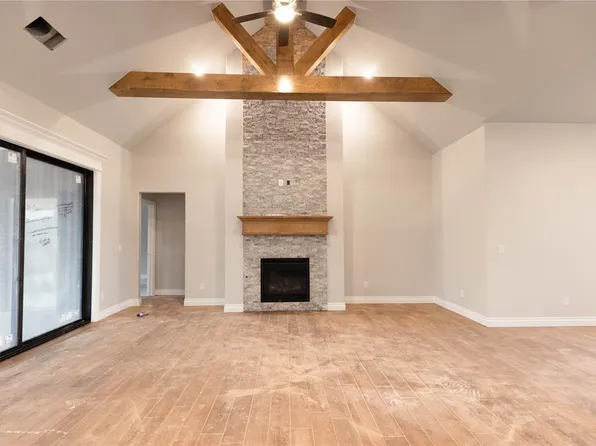 11101 NW 90th St, Yukon, OK 73099