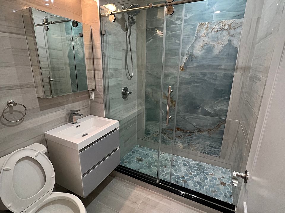 1st image of 451 W 50th St #2