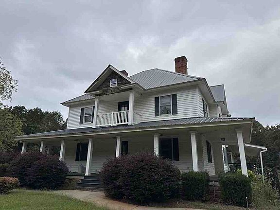 2nd image of 115 Mountain Springs Rd