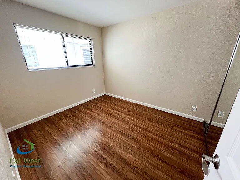428 S 11th St #3 — Photo 18