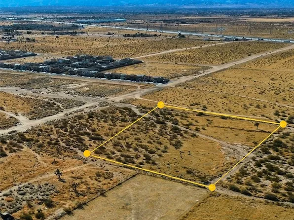 0405-042 21 #-000, Hesperia, CA 92345