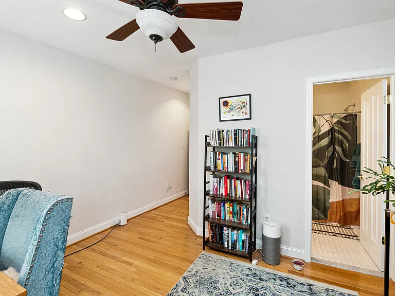 409 S Duncan St — Photo 22