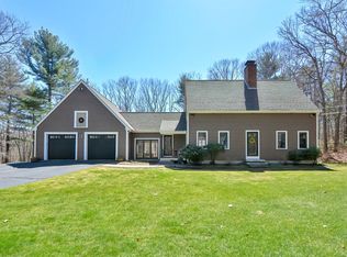 99 Ridge Rd, Upton, MA 01568
