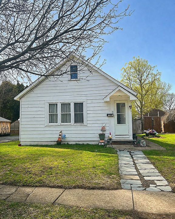 1st image of 124 Nock St