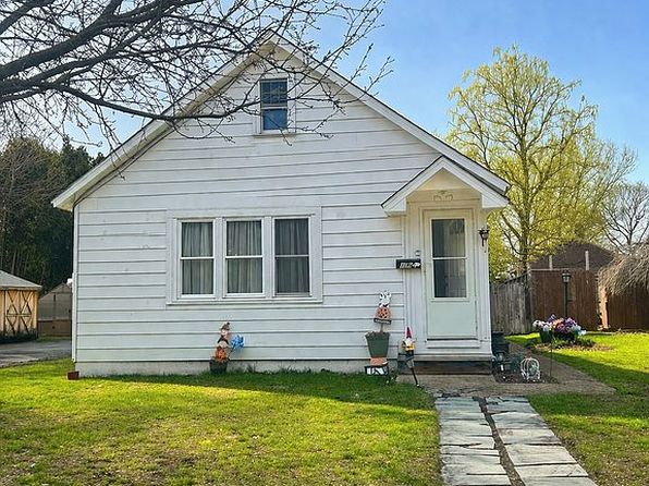 124 Nock St