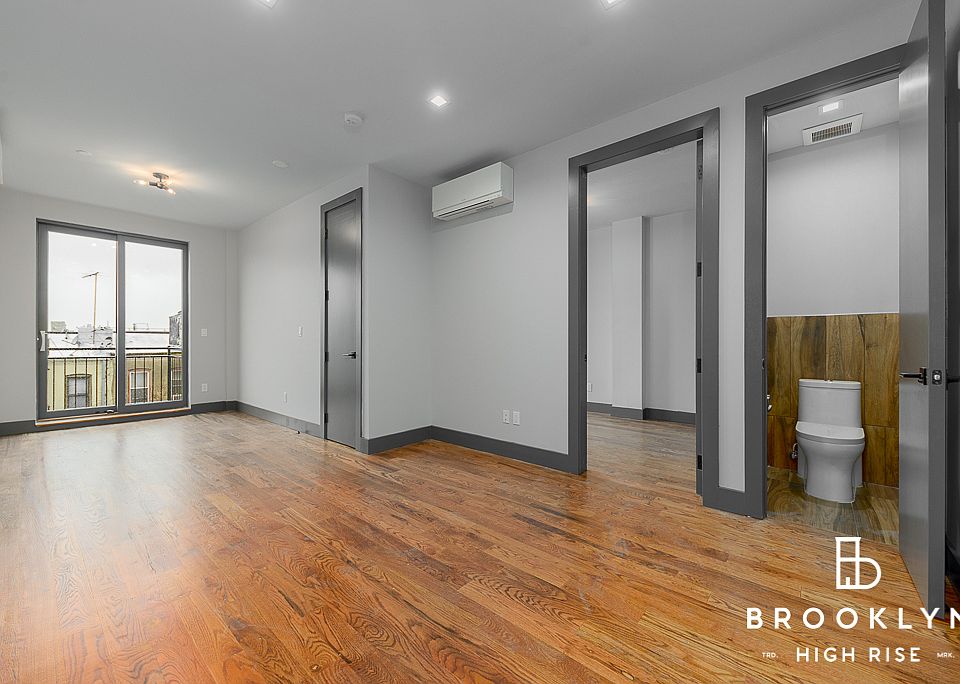 1st image of 1461 Gates Ave #4L