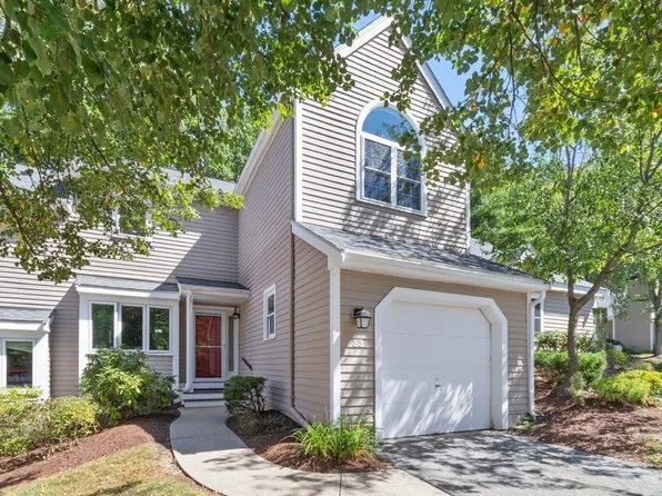 33 Bishops Forest Dr Unit 33, Waltham, MA 02452