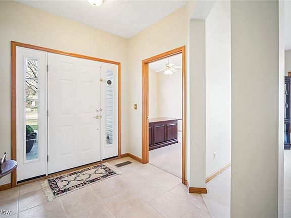3rd image of 4285 Fall Lake Dr