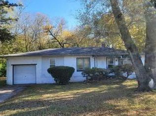 108 Hare St, Madison, IL 62060