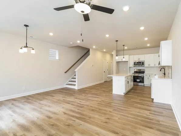 3609 Corbett St, Charlotte, NC 28208