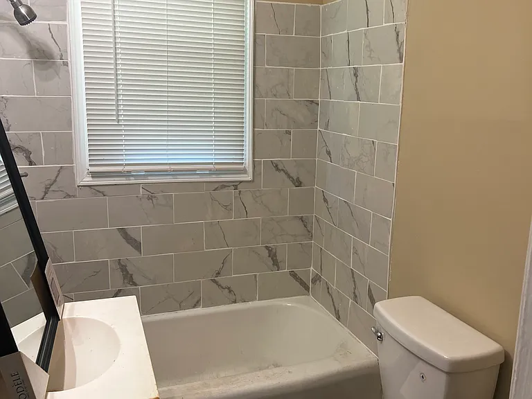 1407 Fitch St — Photo 6