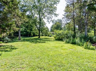 9226 Sappington Rd, Saint Louis, MO 63126